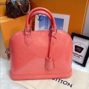 Louis Vuitton Alma Pink Vernis Handbag